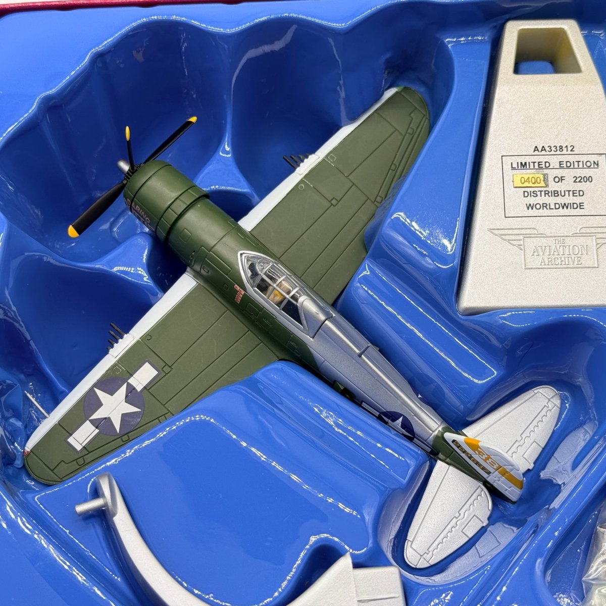 Corgi Aviation AA33812 1:72 Republic P - 47D Thunderbolt Daring Dottie III 1944 - Corgi