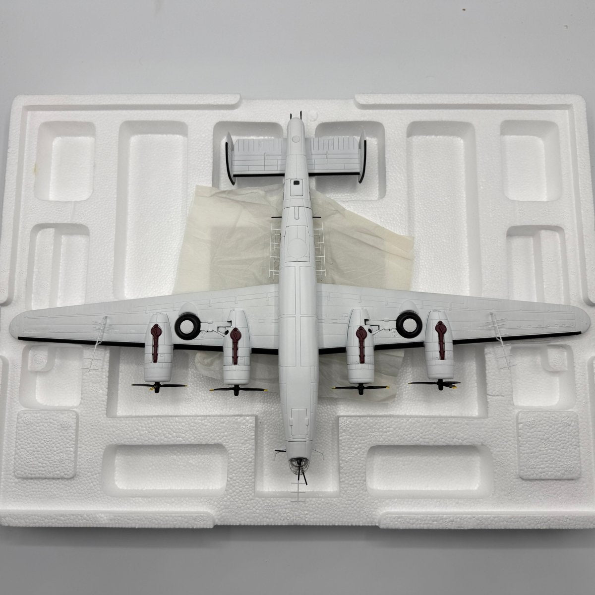 Corgi Aviation AA34005 1:72 Consolidated B - 24D Liberator RAF No.120 Sqn - Corgi