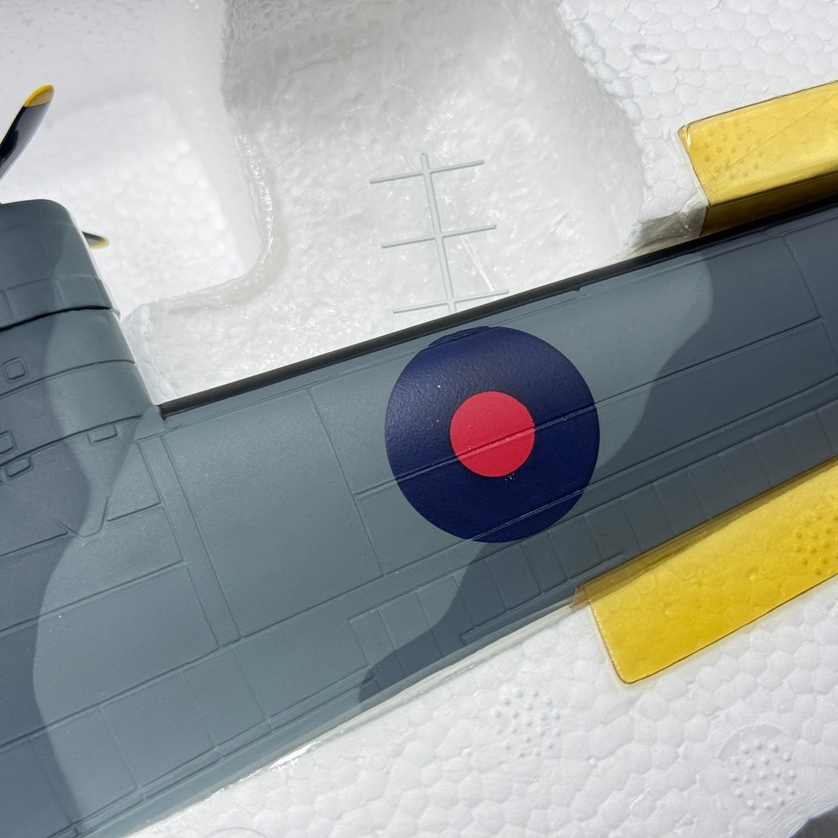 Corgi Aviation AA34005 1:72 Consolidated B - 24D Liberator RAF No.120 Sqn - Corgi