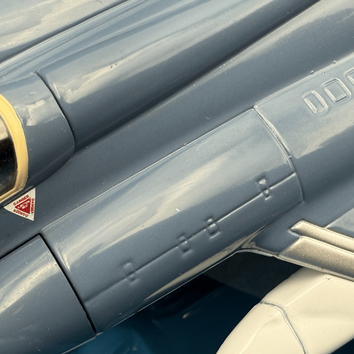 Corgi Aviation AA34103 1:72 Blackburn Buccaneer Royal Navy HMS Victorious - Corgi