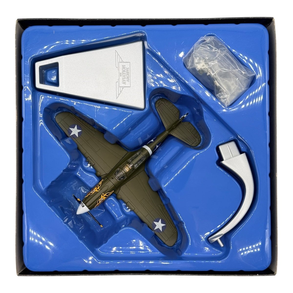 Corgi Aviation AA35205 1:72 Curtiss P - 40E Warhawk Aleutian Tigers 1943 - Corgi