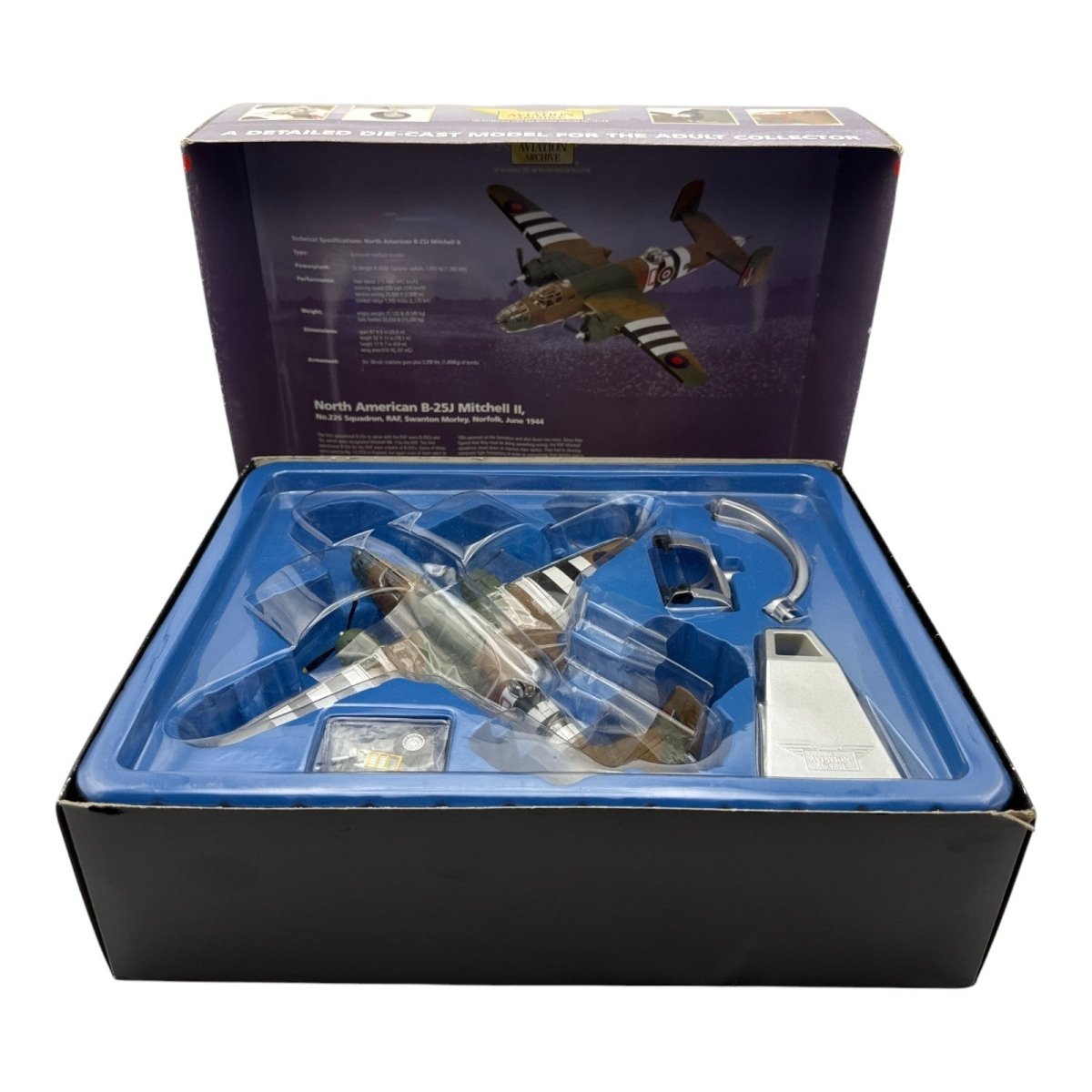 Corgi Aviation AA35304 1:72 North American B - 25J Mitchell II RAF - Corgi