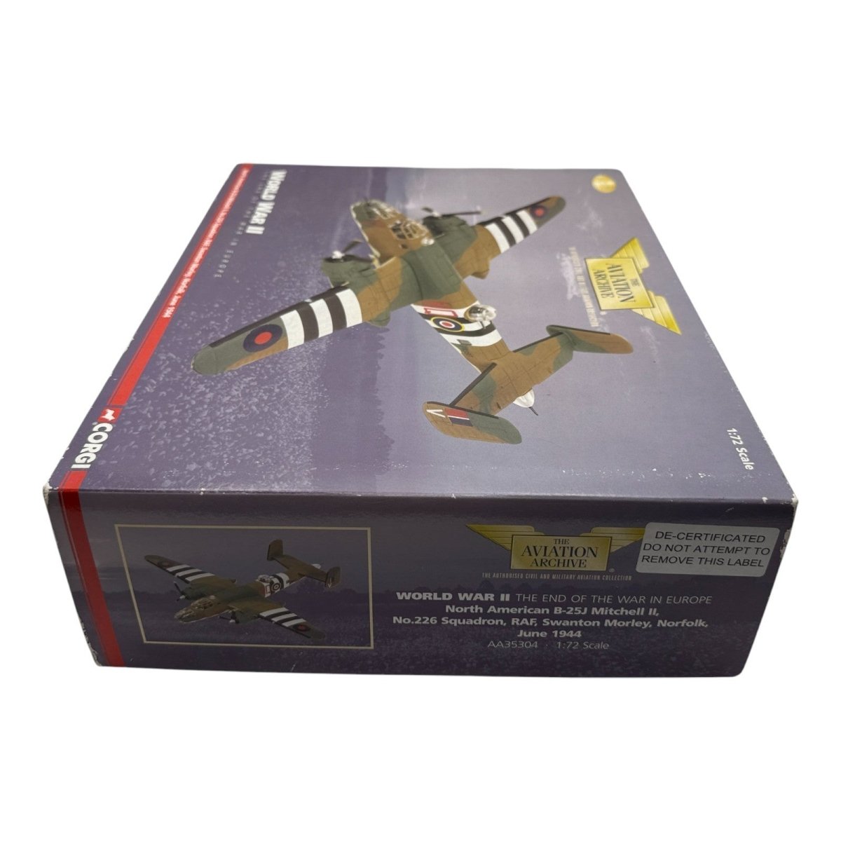 Corgi Aviation AA35304 1:72 North American B - 25J Mitchell II RAF - Corgi