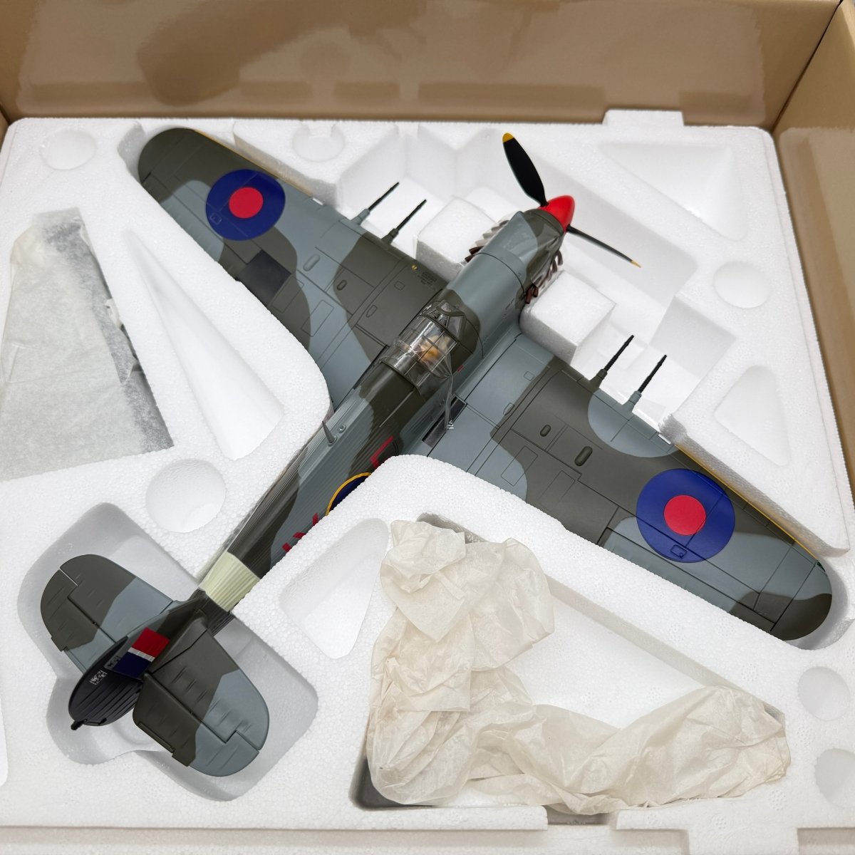 Corgi Aviation AA35508 1:32 Hawker Hurricane Mk II Night Reaper - Corgi