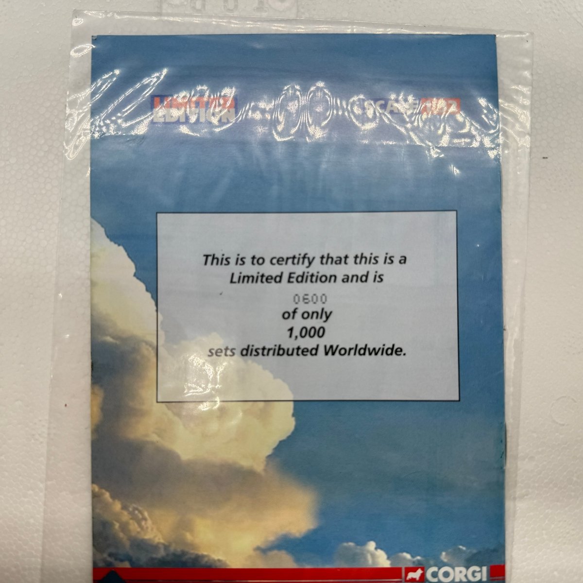 Corgi Aviation AA35508 1:32 Hawker Hurricane Mk II Night Reaper - Corgi