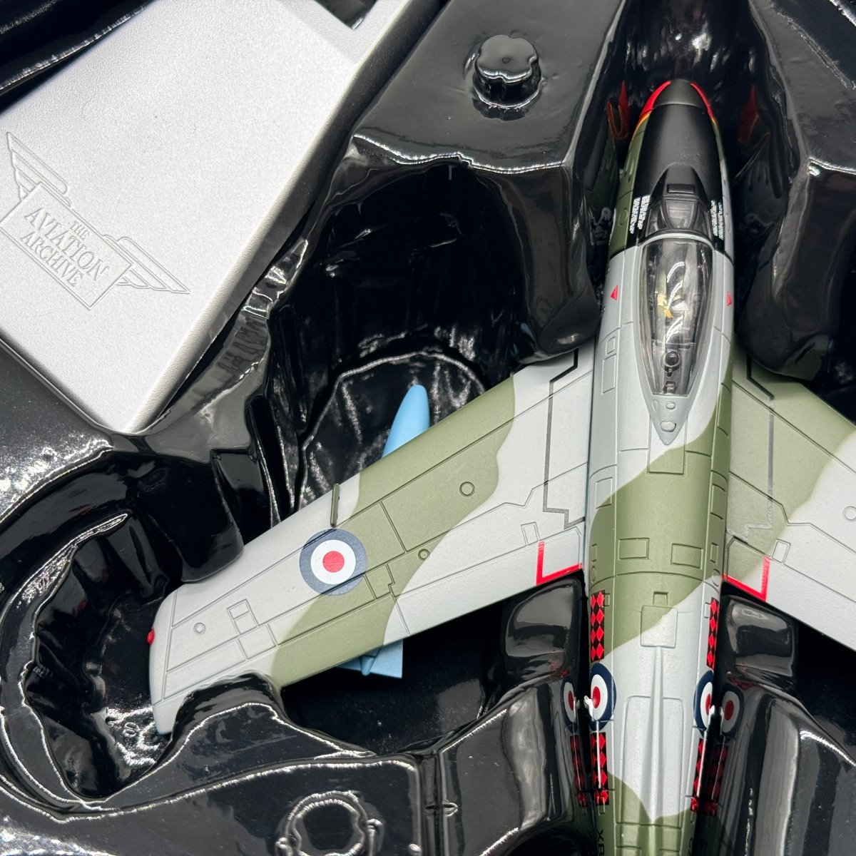 Corgi Aviation AA35813 1:72 North American F - 86 Sabre RAF No.234 Sqn 1954 - Corgi