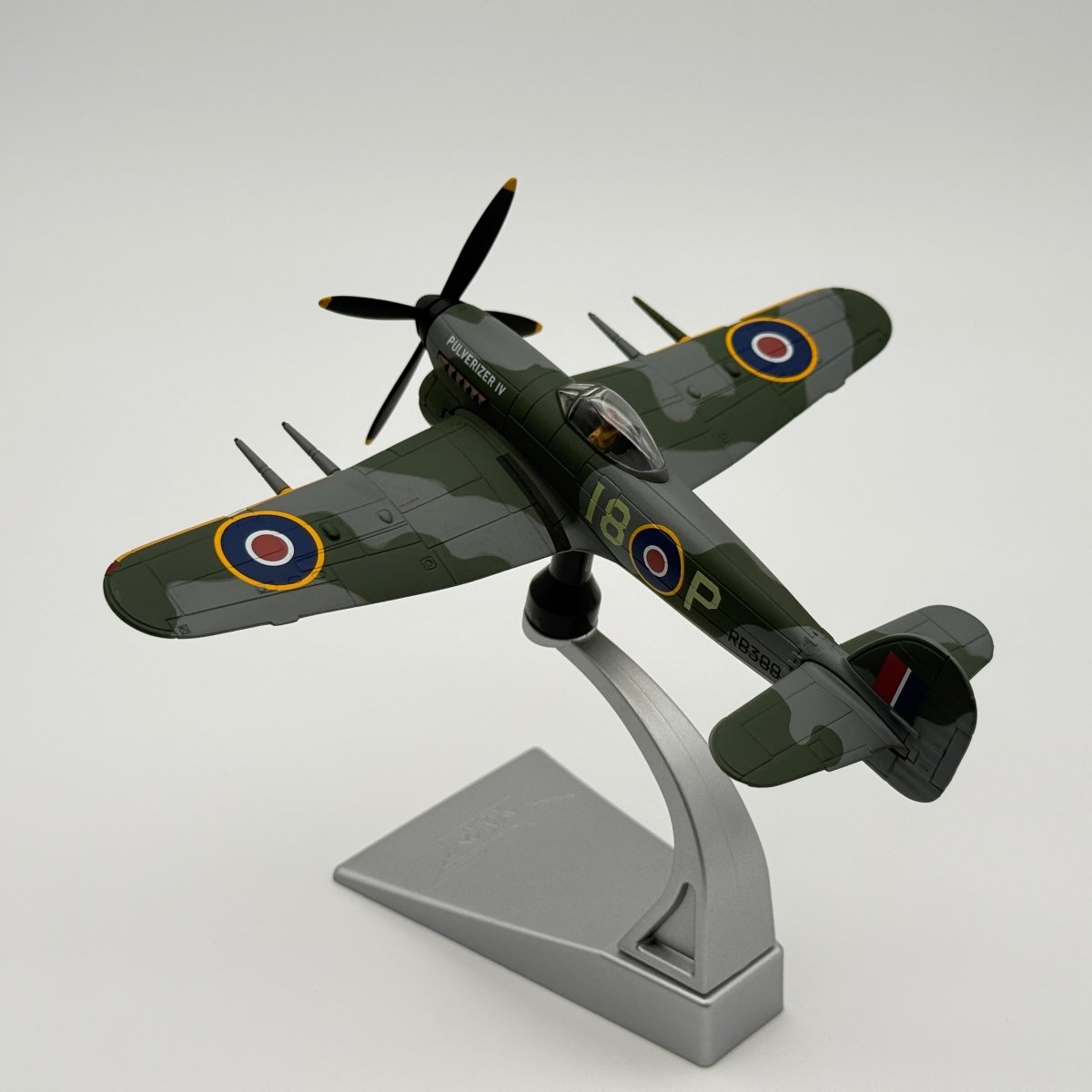Corgi Aviation AA36510 1:72 Hawker Typhoon Mk I RAF 245 Sqn - Corgi