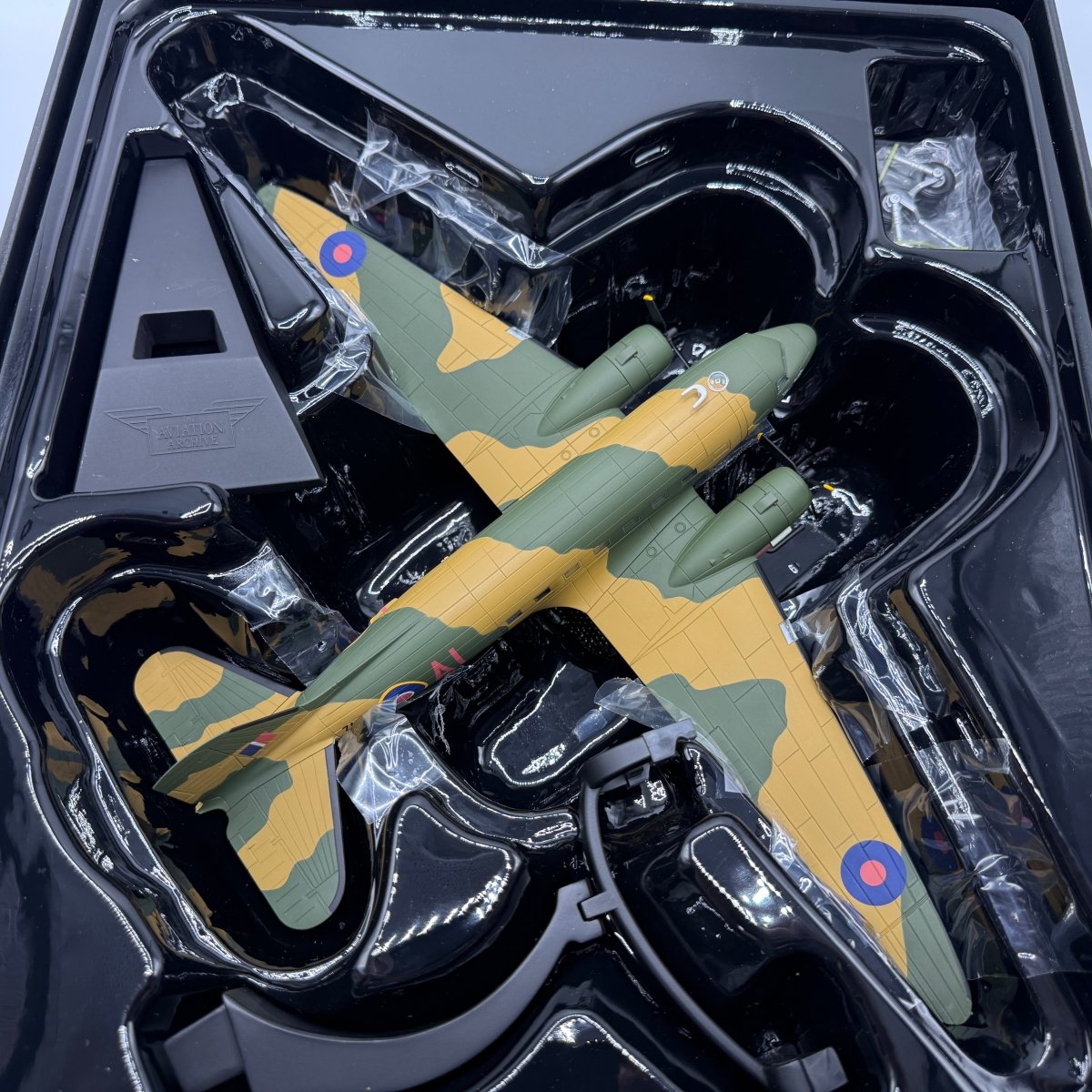Corgi Aviation AA38204 1:72 Douglas C - 47 Skytrain RAF No.267 Pegasus Sqn - Corgi