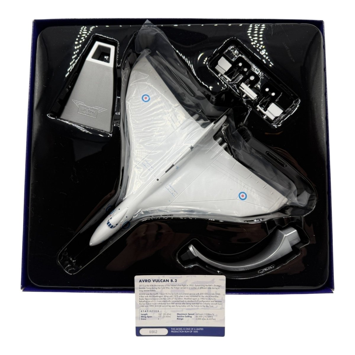 Corgi Aviation Archive 1:144 AA31208 Vulcan B.2 XH558, 230 OCU, RAF Waddington - Corgi