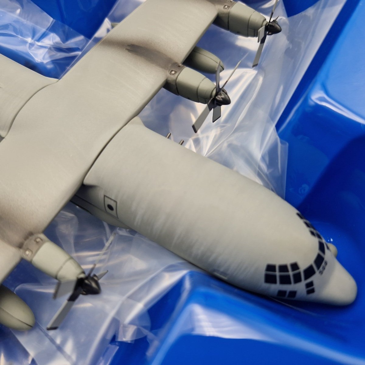 Corgi Aviation Archive 1:144 AC - 130H Hercules 'Spectre Gunship' AA31306 - Corgi