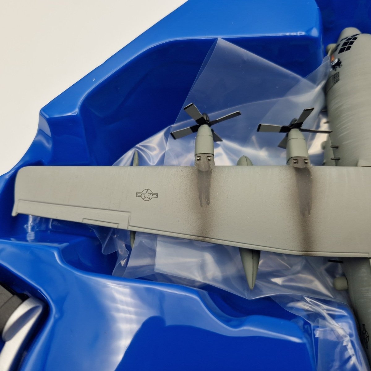 Corgi Aviation Archive 1:144 AC - 130H Hercules 'Spectre Gunship' AA31306 - Corgi