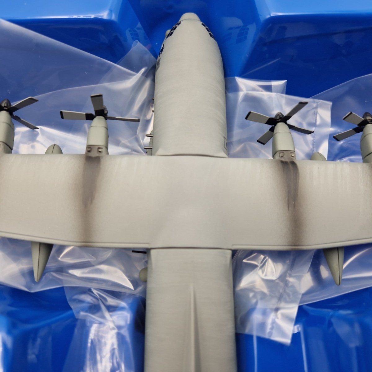 Corgi Aviation Archive 1:144 AC - 130H Hercules 'Spectre Gunship' AA31306 - Corgi