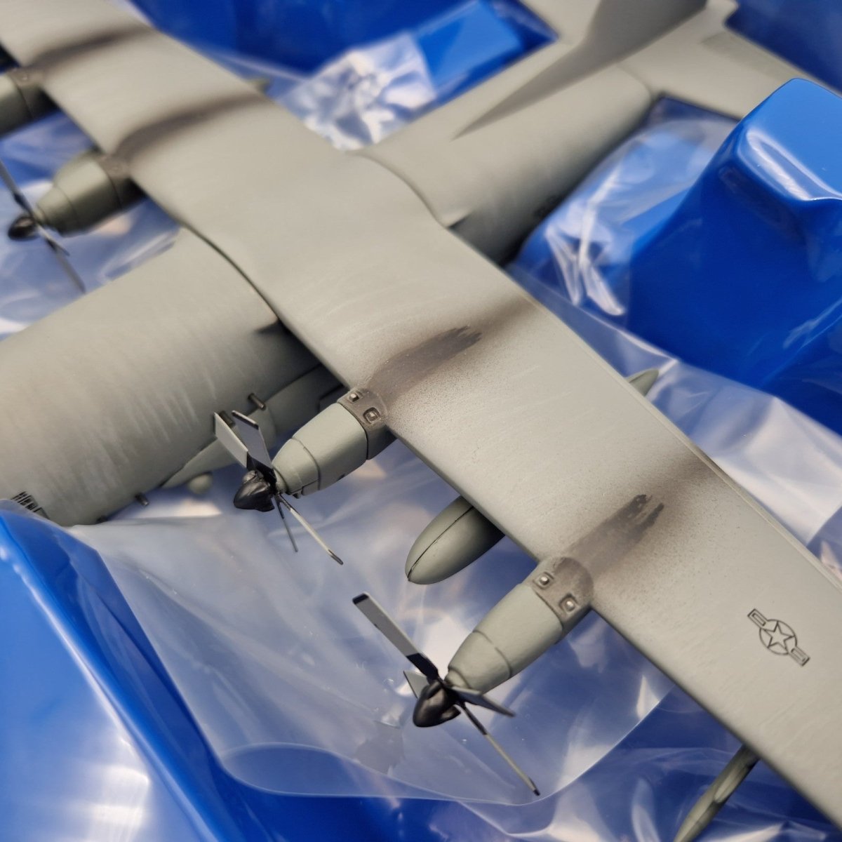 Corgi Aviation Archive 1:144 AC - 130H Hercules 'Spectre Gunship' AA31306 - Corgi
