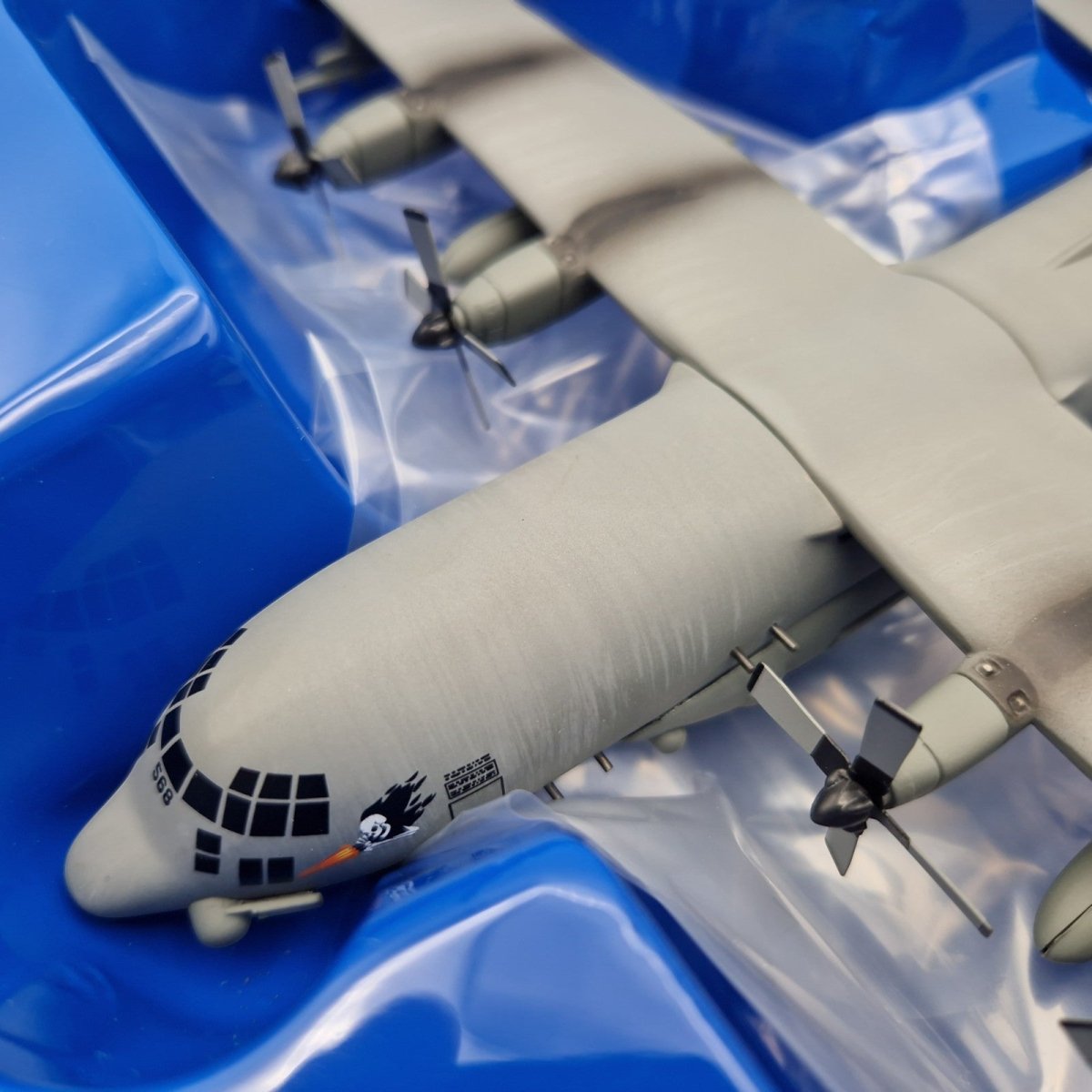 Corgi Aviation Archive 1:144 AC - 130H Hercules 'Spectre Gunship' AA31306 - Corgi