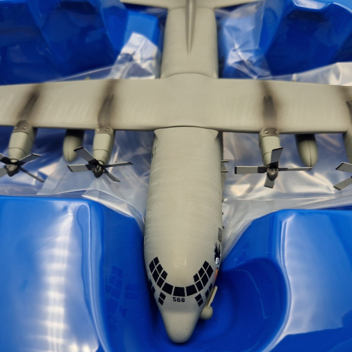 Corgi Aviation Archive 1:144 AC - 130H Hercules 'Spectre Gunship' AA31306 - Corgi