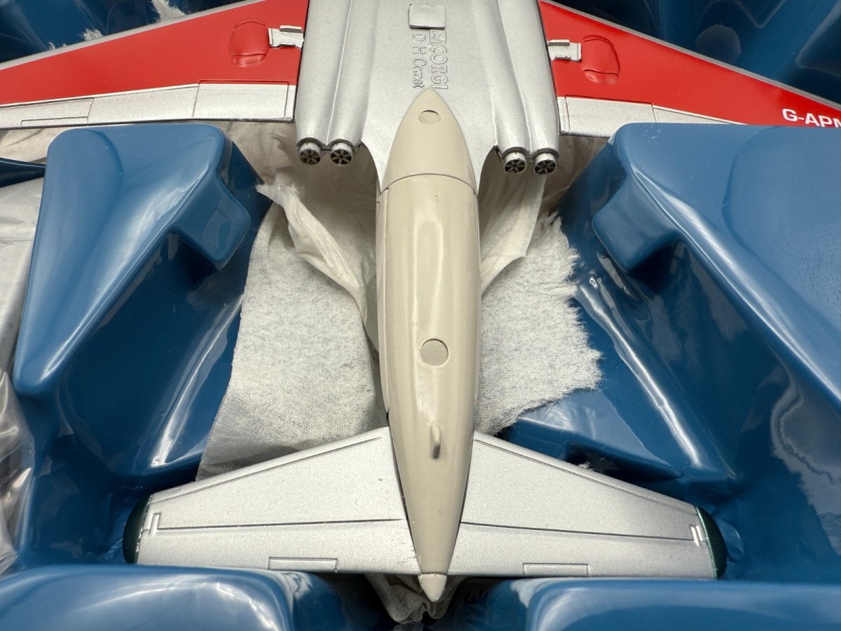 Corgi Aviation Archive 1:144 De Havilland Comet 4B BAE AirTours 48506 - Corgi