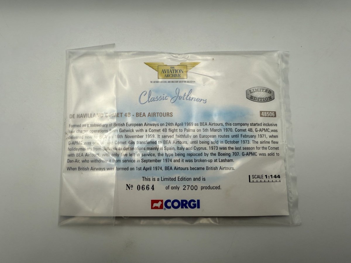 Corgi Aviation Archive 1:144 De Havilland Comet 4B BAE AirTours 48506 - Corgi
