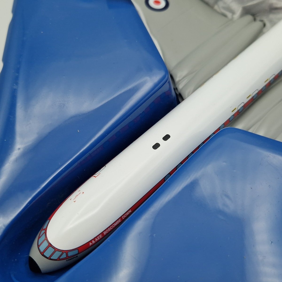 Corgi Aviation Archive 1:144 DH Comet 4C, A&AEE Boscombe Down, Diecast 48505 - Corgi