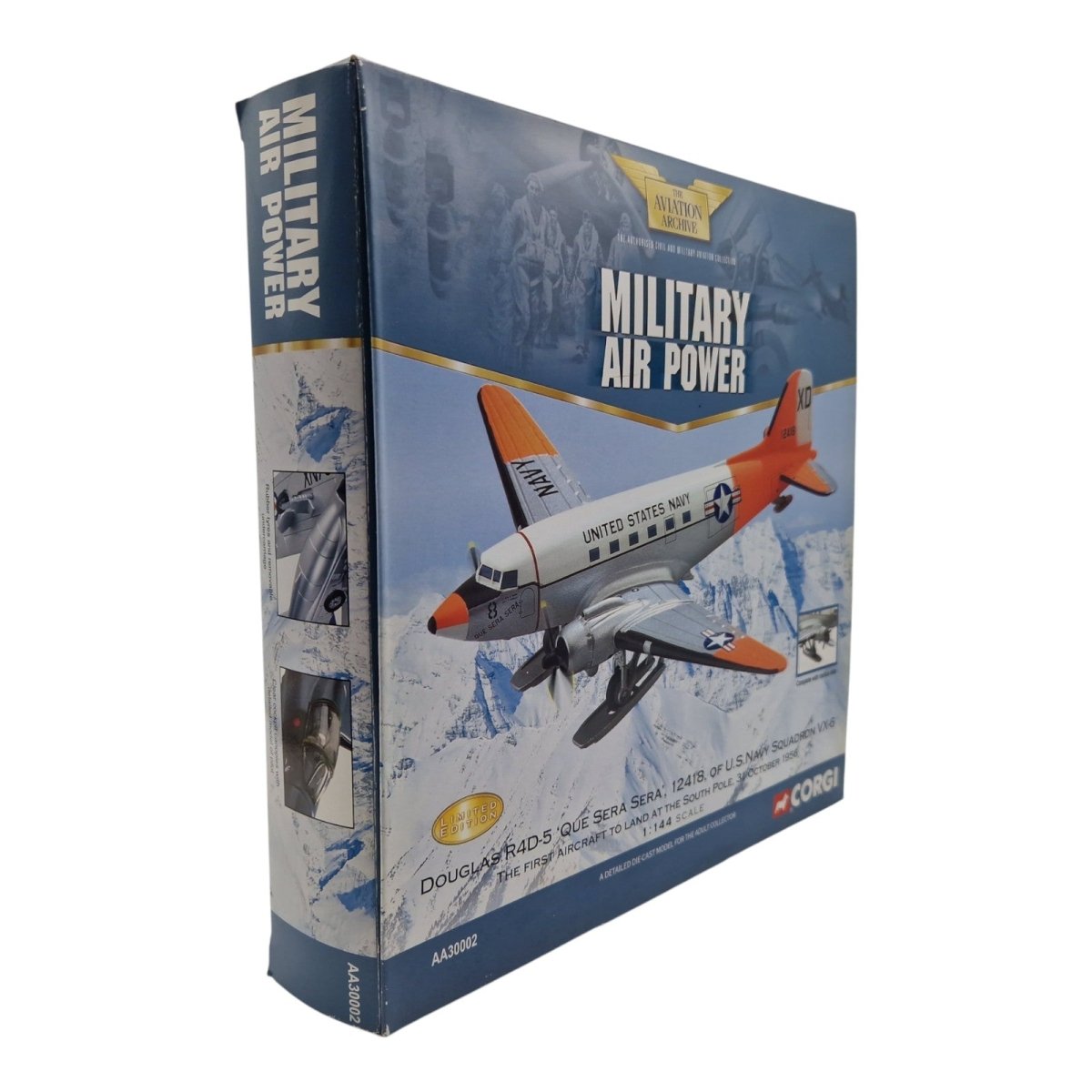 Corgi Aviation Archive 1:144 Douglas R4D - 5 'Que Sera Sera' US Navy AA30002 - Corgi