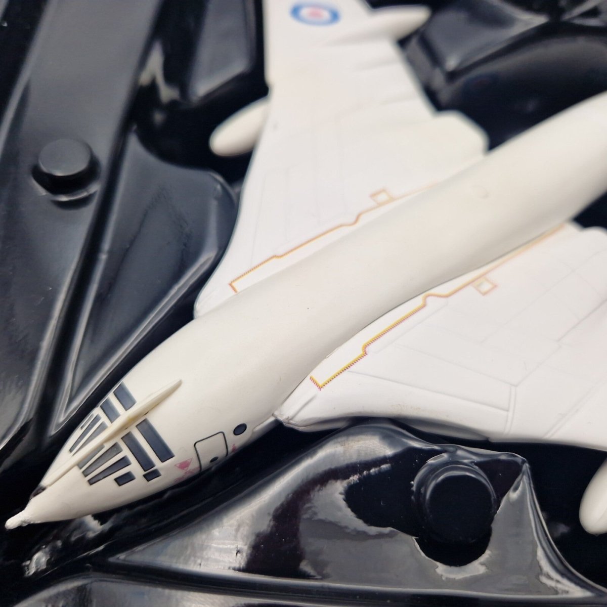 Corgi Aviation Archive 1:144 Handley Page Victor B.2 139 'Jamaica' Sqn, AA31605 - Corgi