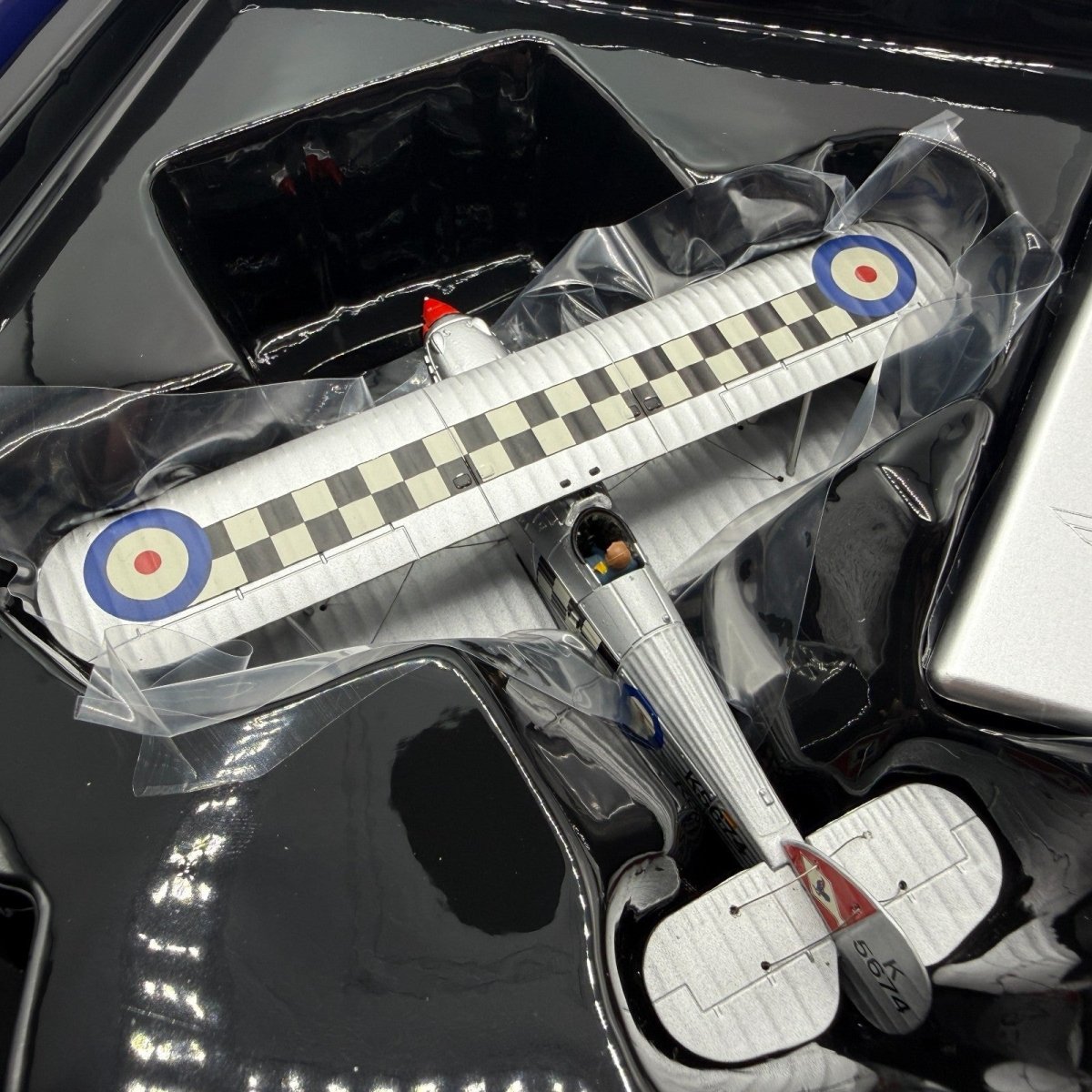 Corgi Aviation Archive 1:72 AA27301 Hawker Fury - Corgi