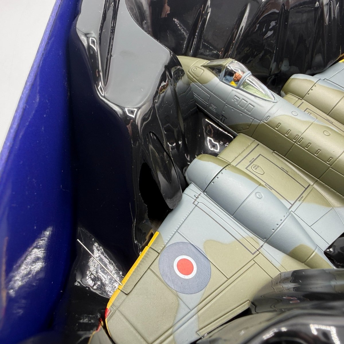 Corgi Aviation Archive 1:72 AA27401 Gloster Meteor F3, 616 Squadron, Lubeck 1945 - Corgi