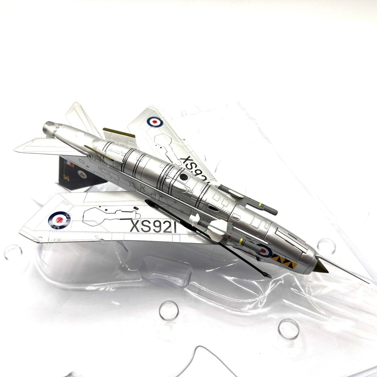 Corgi Aviation Archive 1:72 AA32312 Lightning F6, RAF 74 Sqn, Singapore 1969 - Corgi