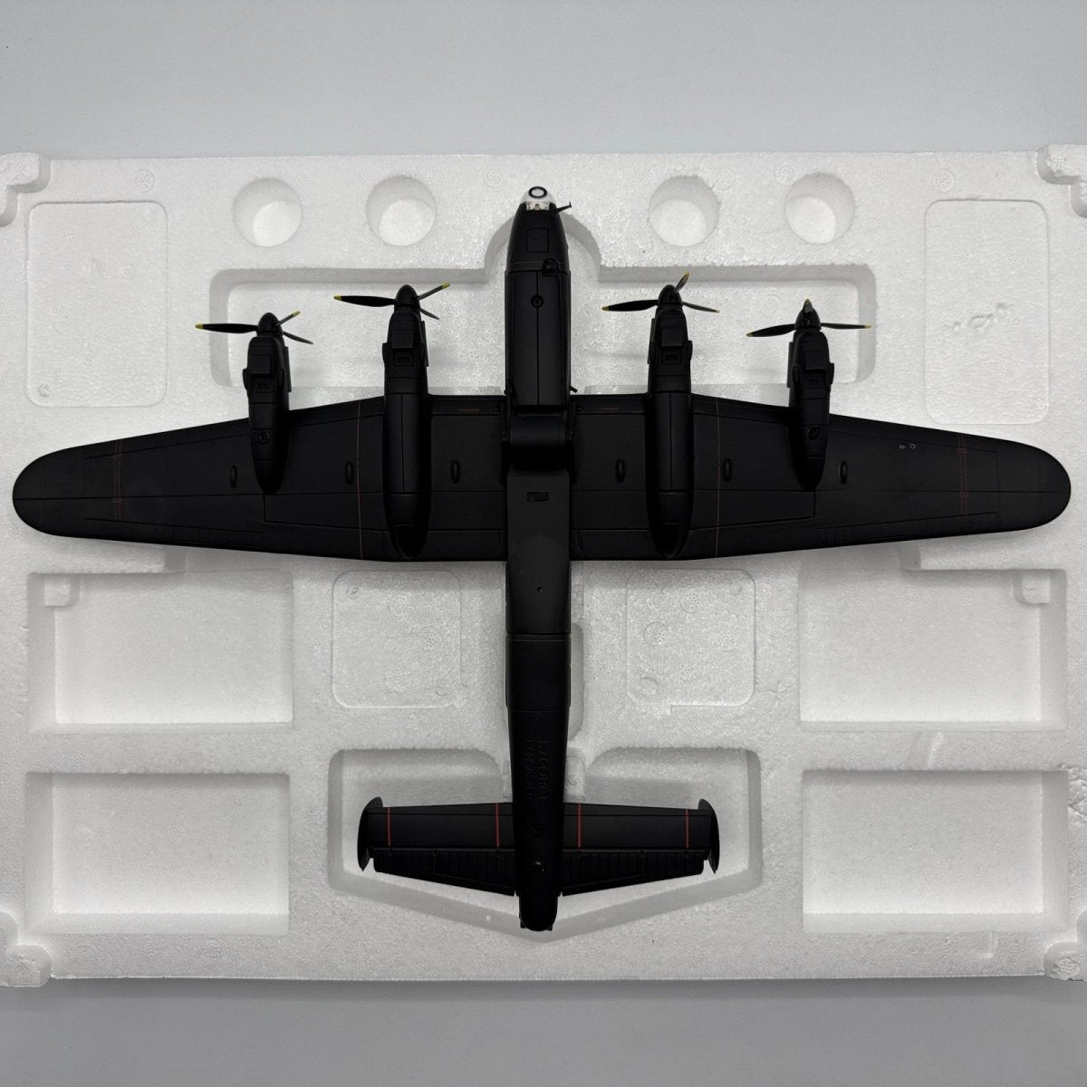 Corgi Aviation Archive 1:72 AA32608 Lancaster MKIII, WC Guy Gibson, 617 Sqn 1943 - Corgi