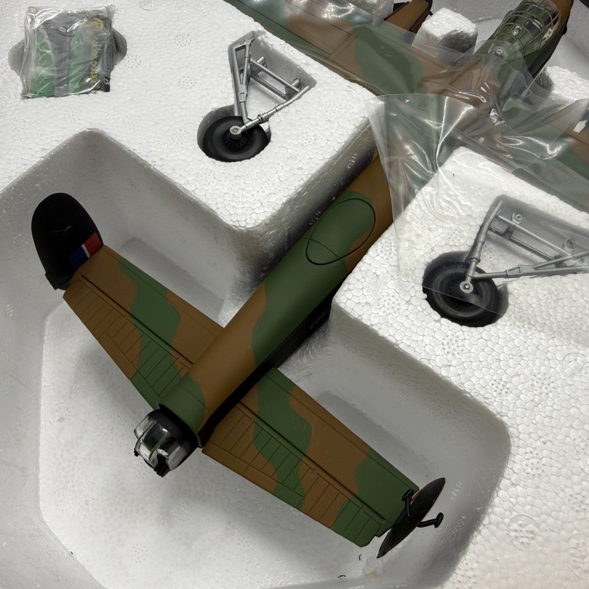 Corgi Aviation Archive 1:72 AA32612 Lancaster MKIII, WC Guy Gibson, 617 Squadron - Corgi