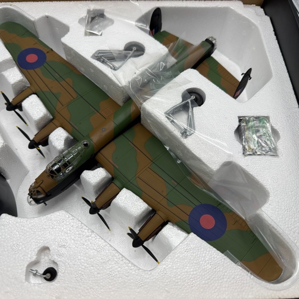 Corgi Aviation Archive 1:72 AA32612 Lancaster MKIII, WC Guy Gibson, 617 Squadron - Corgi