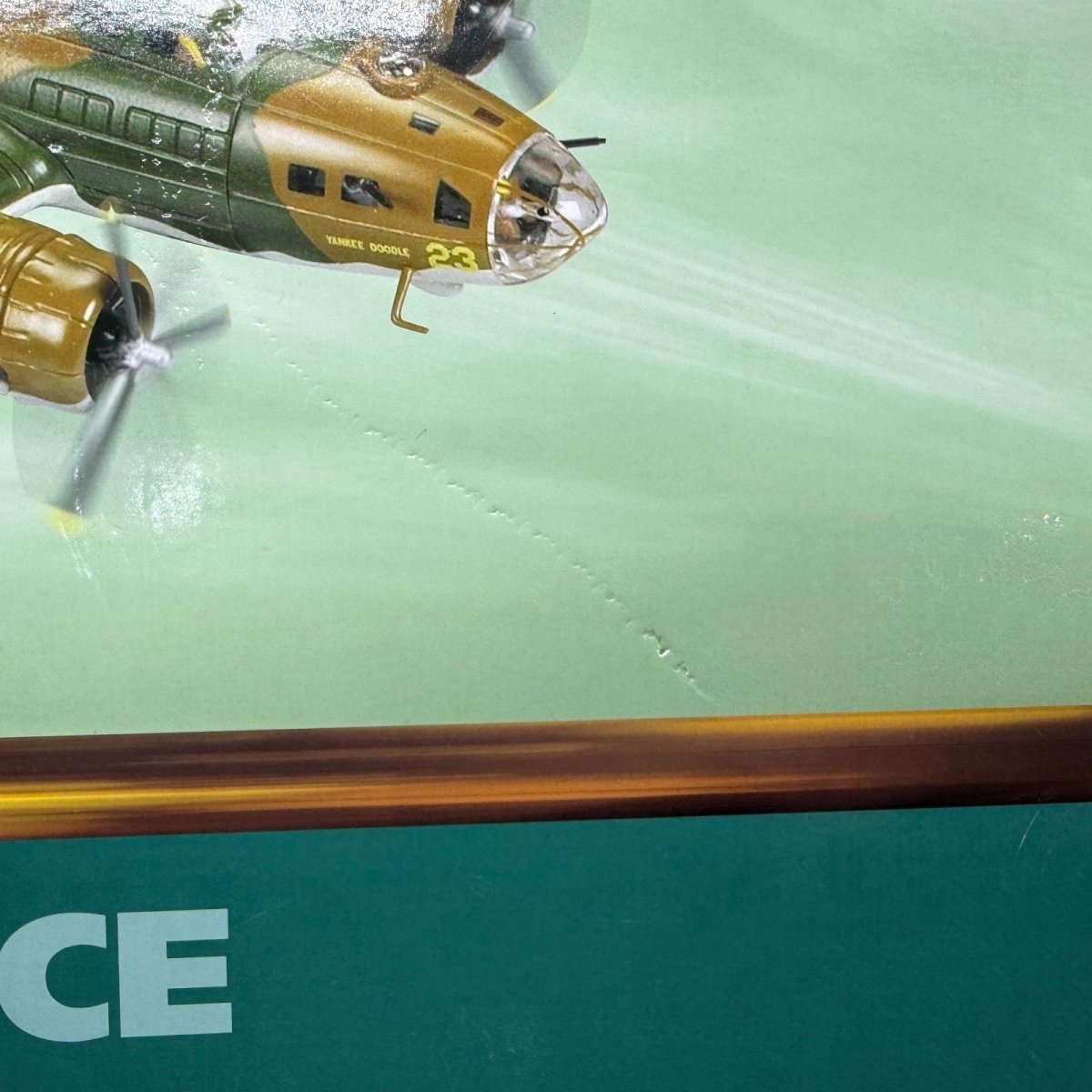 Corgi Aviation Archive 1:72 AA33304 B - 17E "Yankee Doodle" 414 Squadron Diecast - Corgi