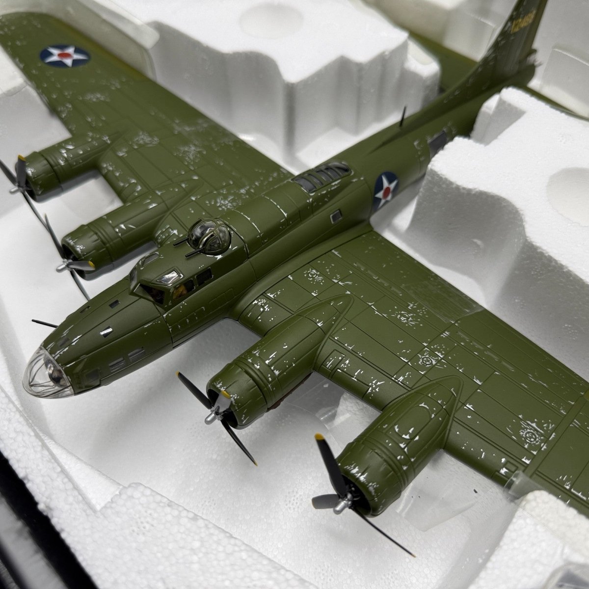 Corgi Aviation Archive 1:72 AA33312 Boeing B - 17E, 19th BG 1942 - Corgi