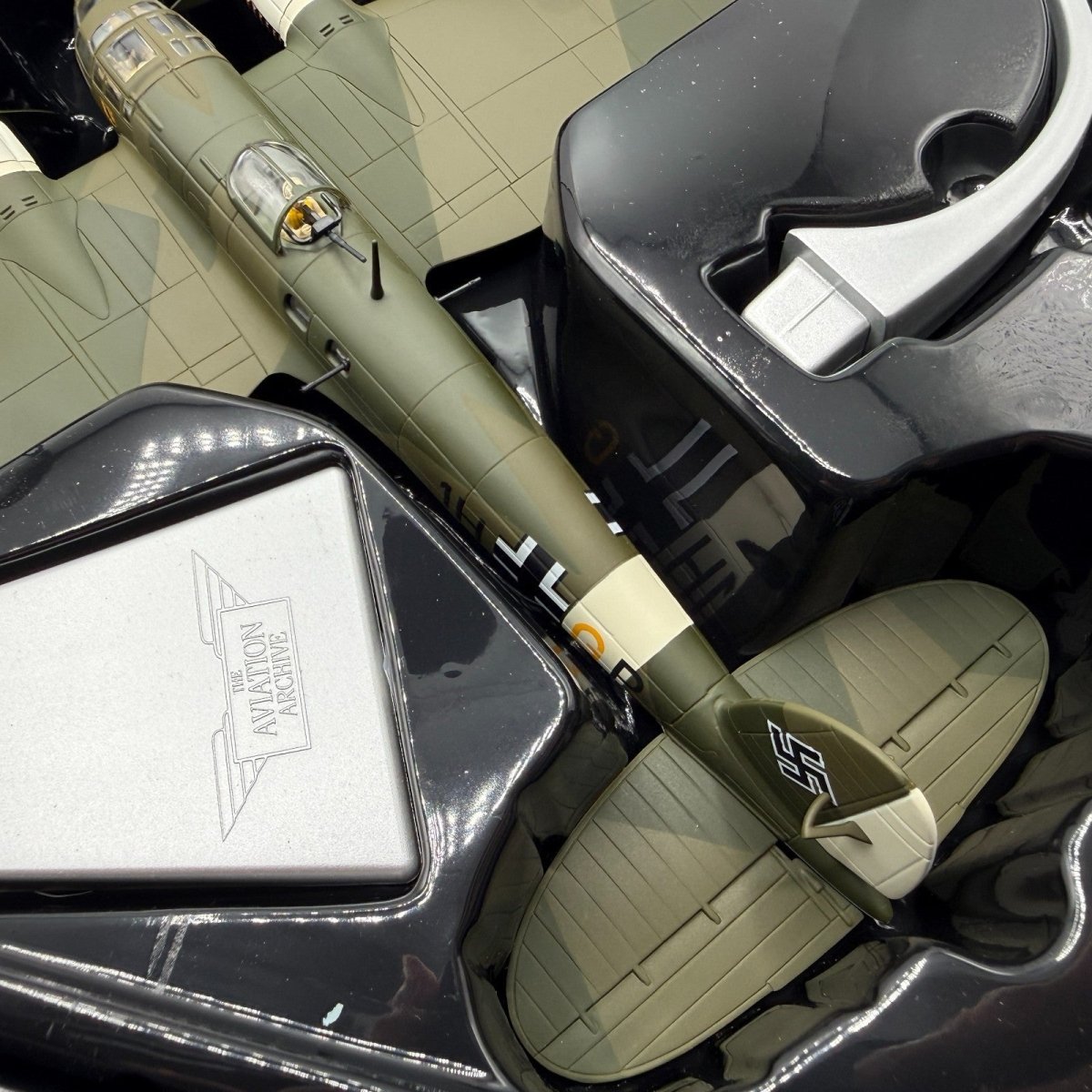 Corgi Aviation Archive 1:72 AA33712 He111 H - 6 Torpedo Bomber, Grosseto, Italy - Corgi