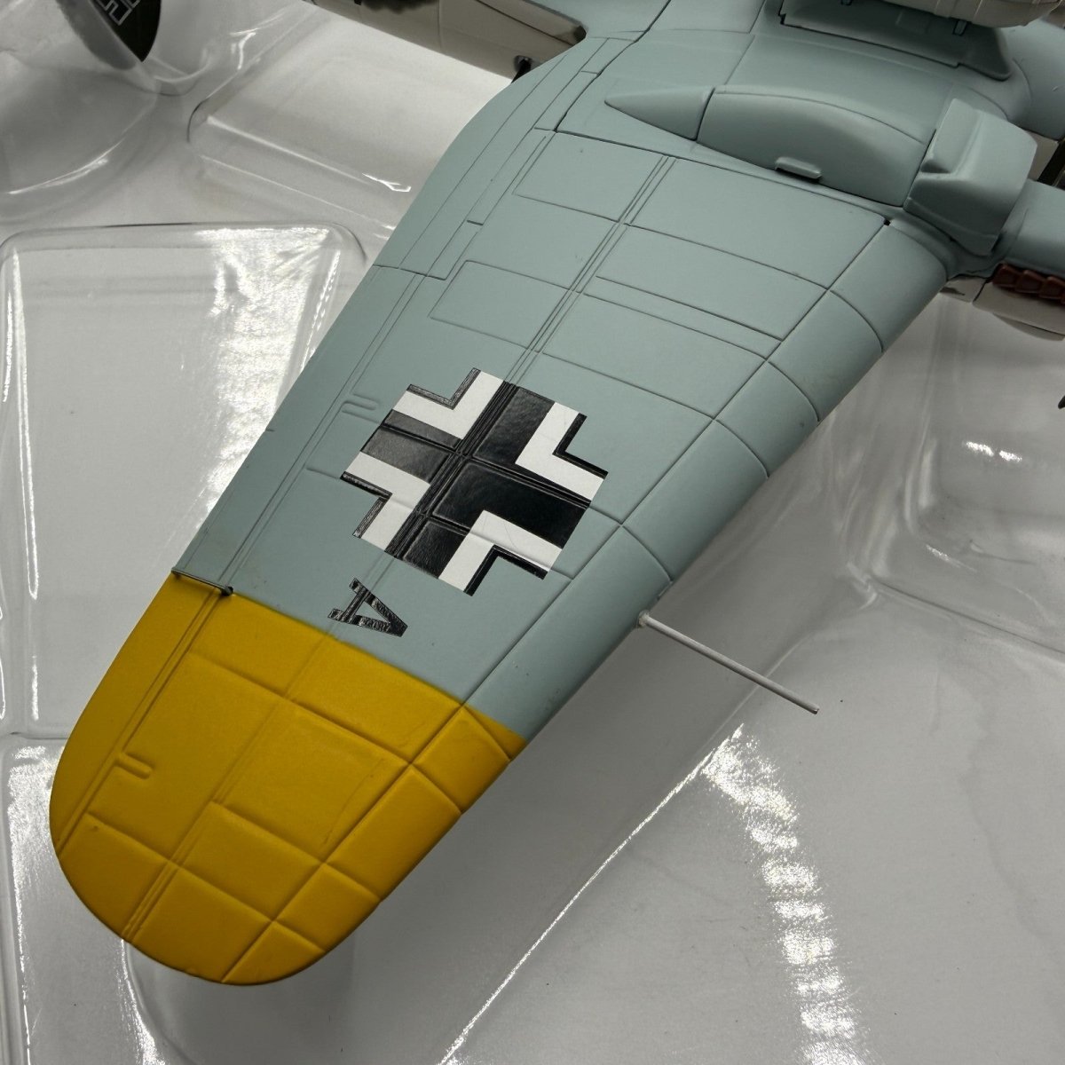 Corgi Aviation Archive 1:72 AA33713 Heinkel He111 H - 5 Legion Condor 1942 - 43 - Corgi