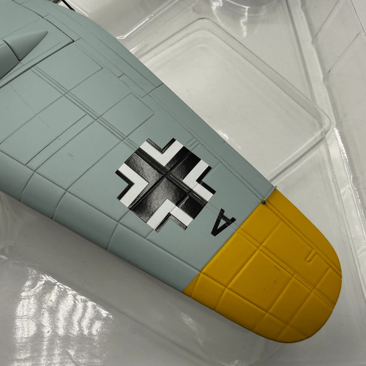 Corgi Aviation Archive 1:72 AA33713 Heinkel He111 H - 5 Legion Condor 1942 - 43 - Corgi