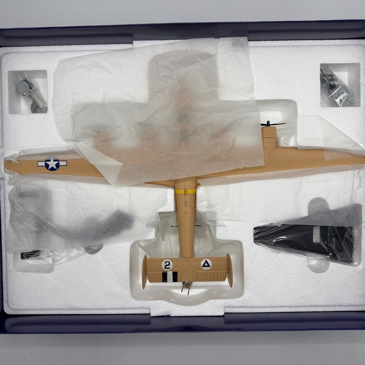 Corgi Aviation Archive 1:72 AA34003 B24D Liberator 'Strawberry Bitch' - Corgi
