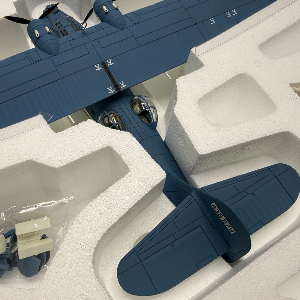 Corgi Aviation Archive 1:72 AA36102 PBY - 5A Catalina, 2nd Emergency Rescue Sqn - Corgi