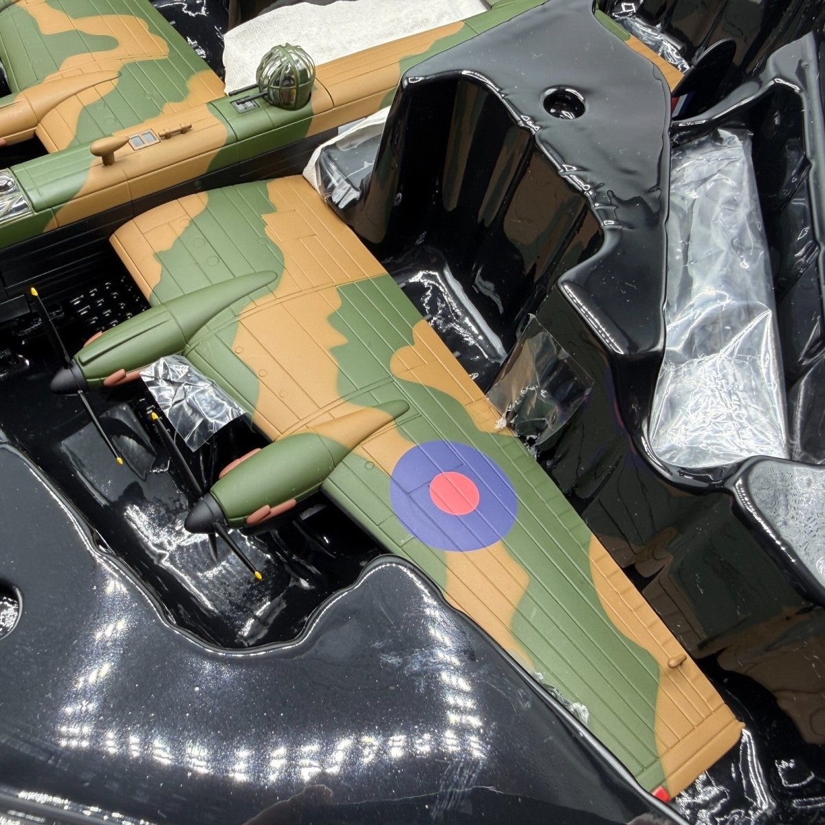 Corgi Aviation Archive 1:72 AA37201 Halifax B.MK.II Series 1, RAF 35 Sqn 1942 - Corgi