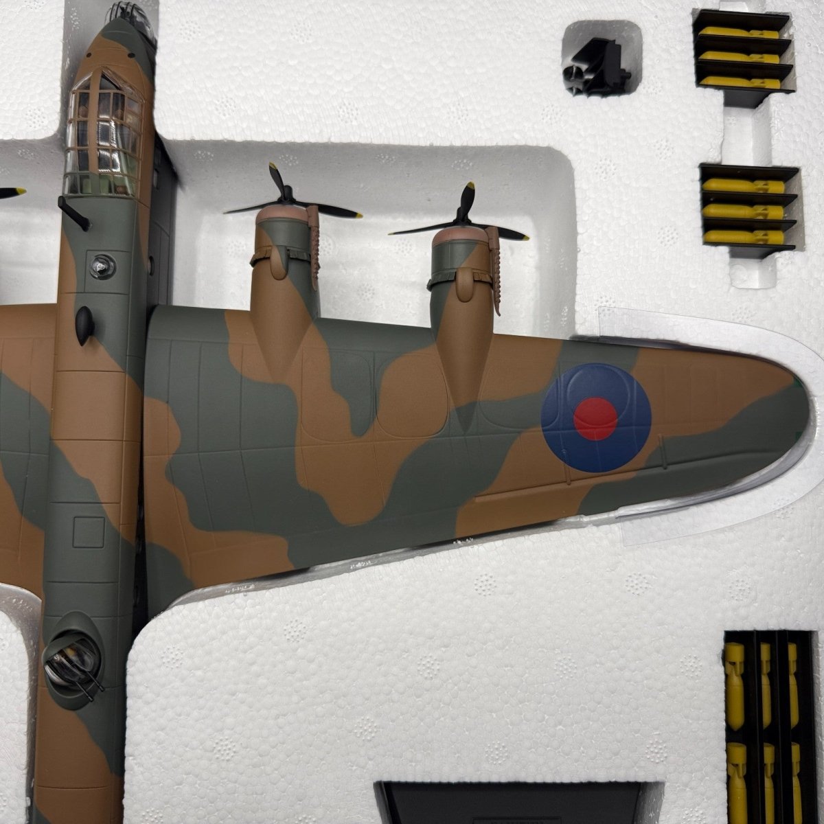 Corgi Aviation Archive 1:72 AA39502 Short Stirling MKI, F/Sgt Middleton - Corgi