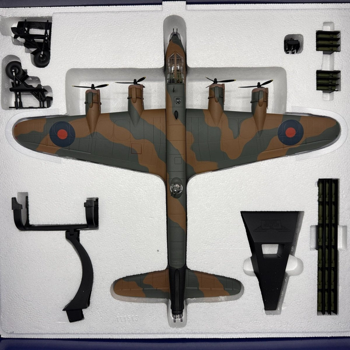 Corgi Aviation Archive 1:72 AA39503 Short Stirling MKIII, RAF 218 Sqn - Corgi