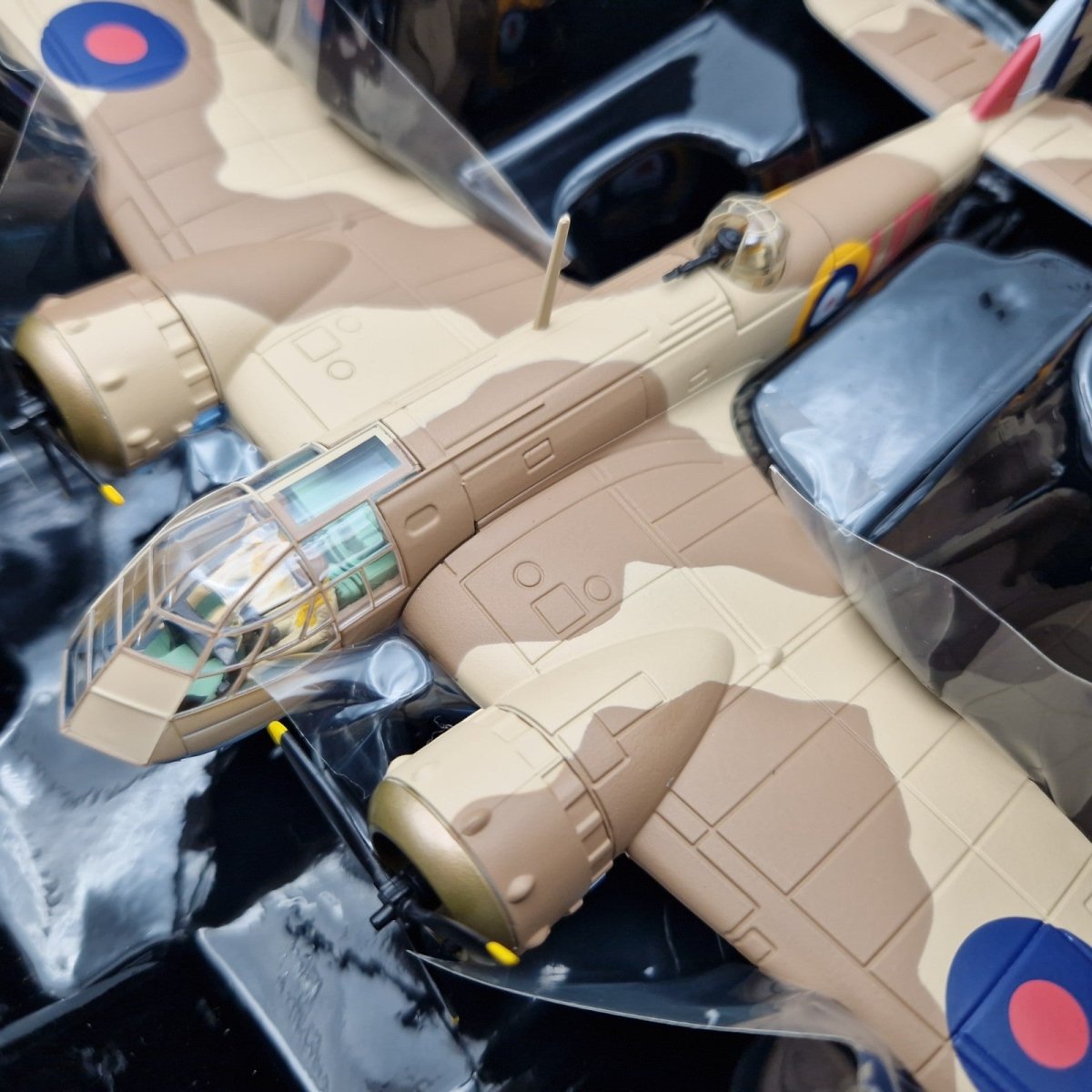 Corgi Aviation Archive 1:72 Blenheim MKI, 211 Sqn Greece, AA38404 - Corgi