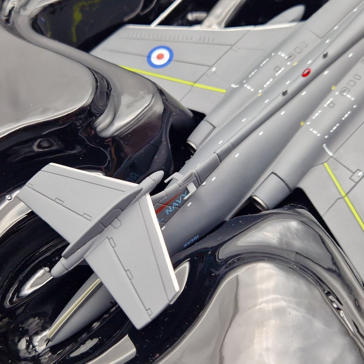 Corgi Aviation Archive 1:72 Buccaneer SMK2, 800 NAS 1971, AA34111 - The Collectables Vault