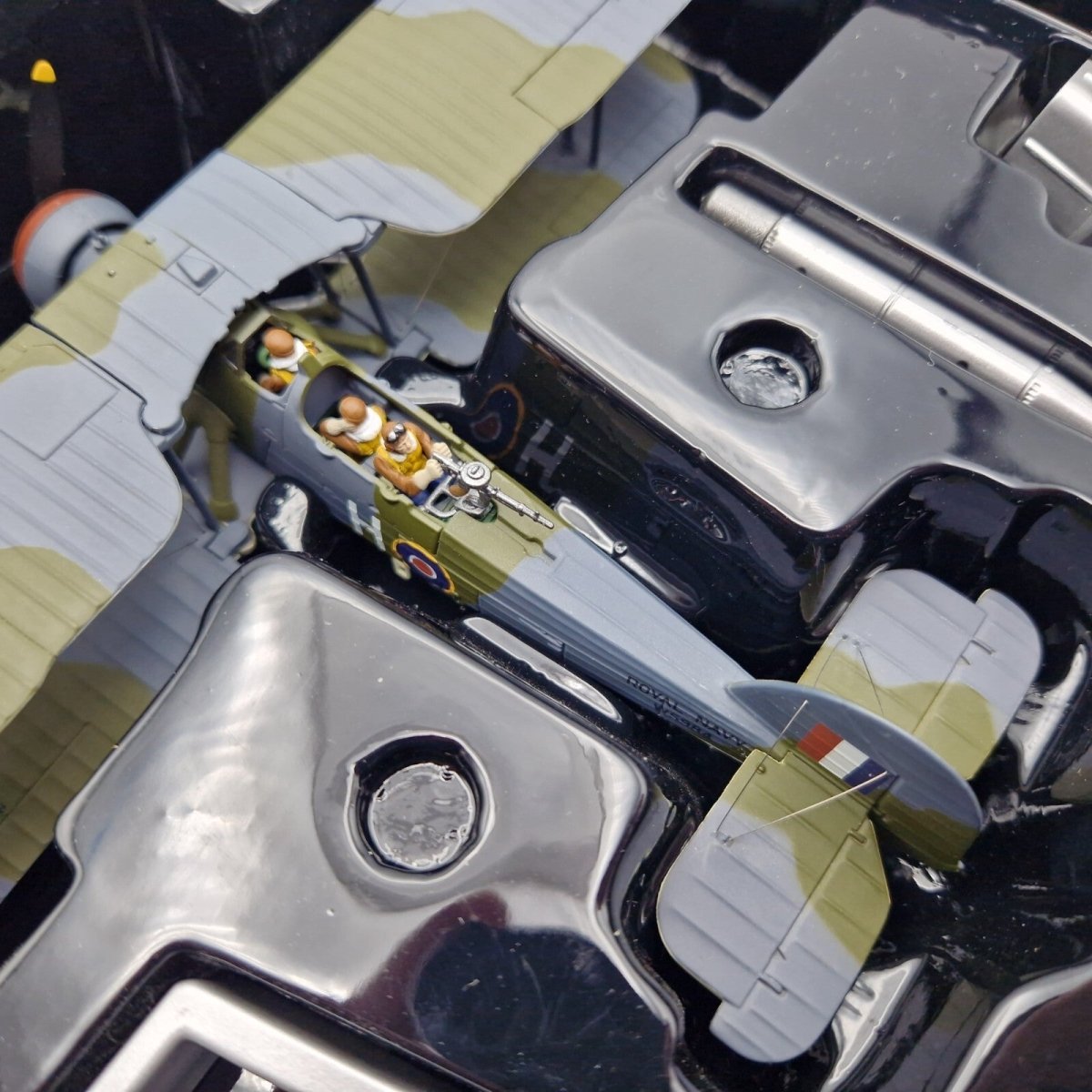 Corgi Aviation Archive 1:72 Fairey Swordfish 825 Sqn, Diecast Model AA36308 - Corgi