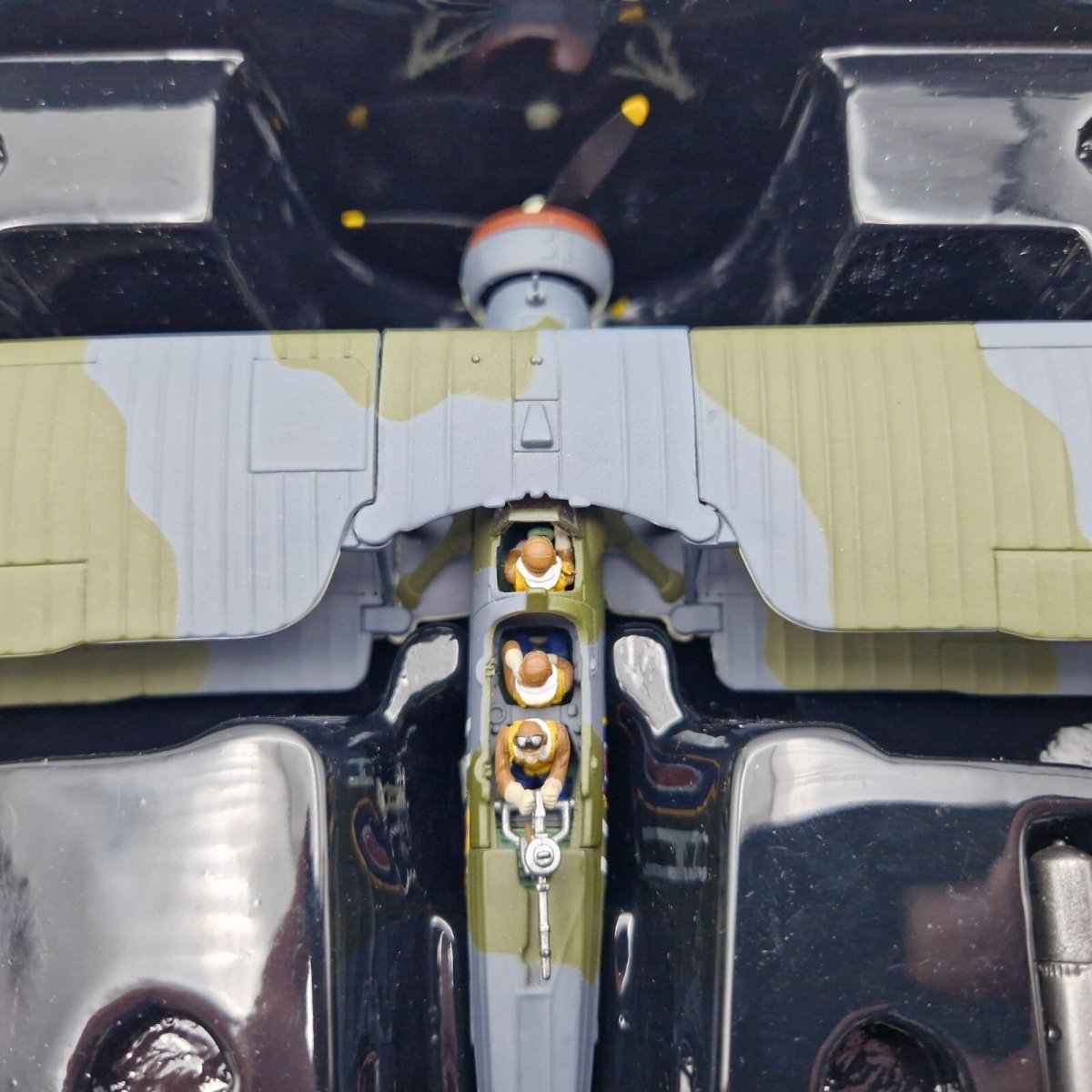 Corgi Aviation Archive 1:72 Fairey Swordfish 825 Sqn, Diecast Model AA36308 - Corgi