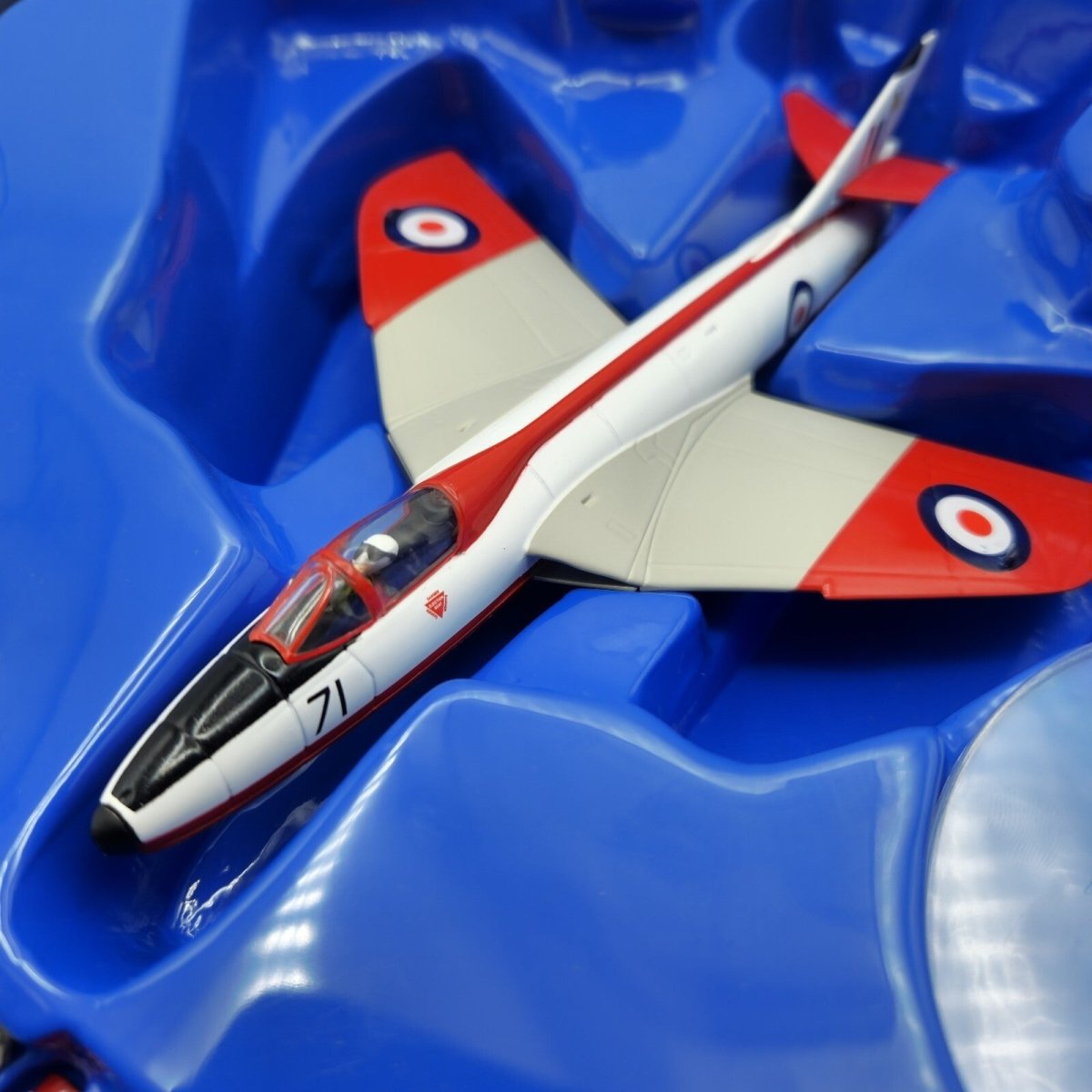 Corgi Aviation Archive 1:72 Hawker Hunter Mk6 4FTS 1973 Diecast Model 49803 - Corgi