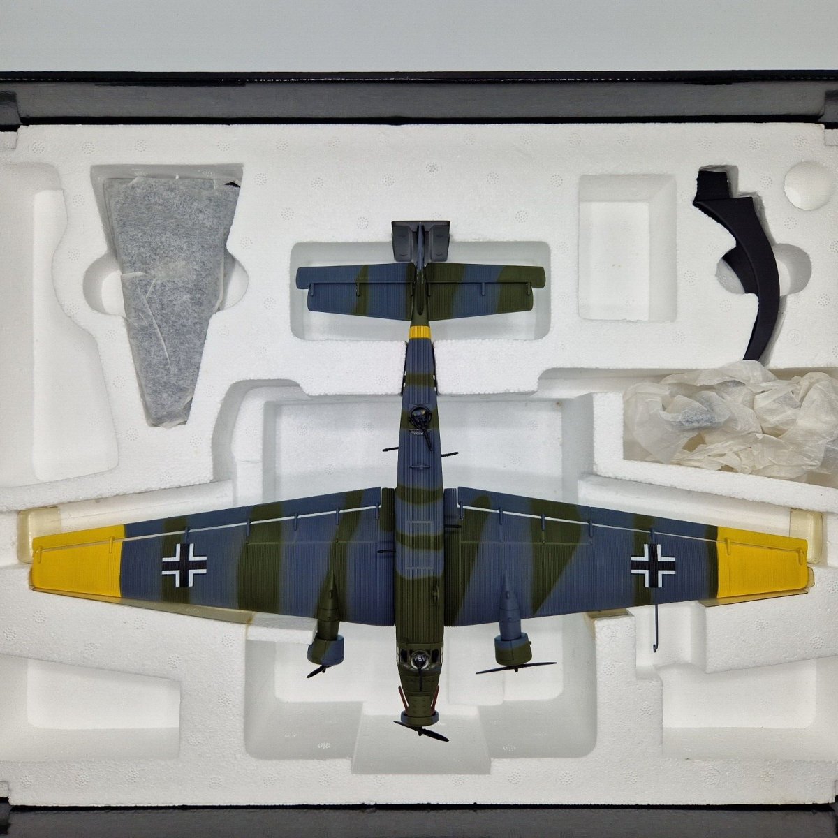 Corgi Aviation Archive 1:72 Junkers JU.52/3MG7E(MS),MSGr1,PD+KH Hungary 1944 AA36902 - Corgi