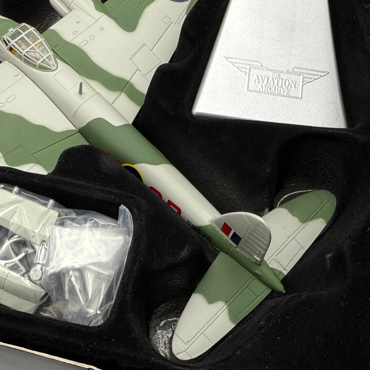 Corgi Aviation Archive 1:72 Mosquito FBVI, 515 Sqn 1945, AA32815 - Corgi