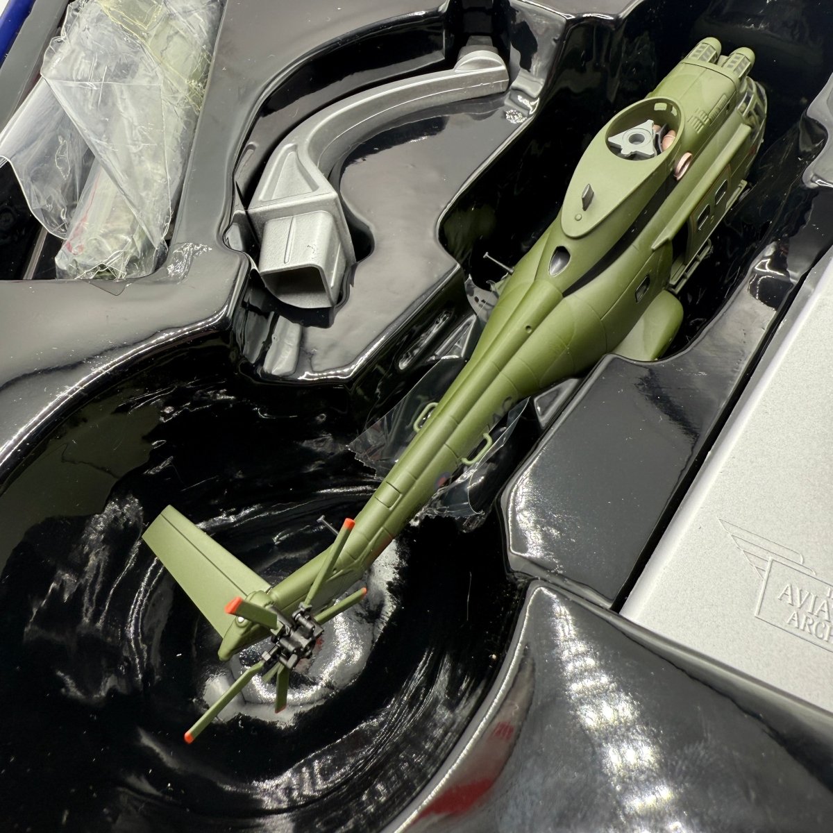 Corgi Aviation Archive 1:72 Puma HC.1 XW220/AC Aldergrove N.I. 1977, AA27005 - Corgi