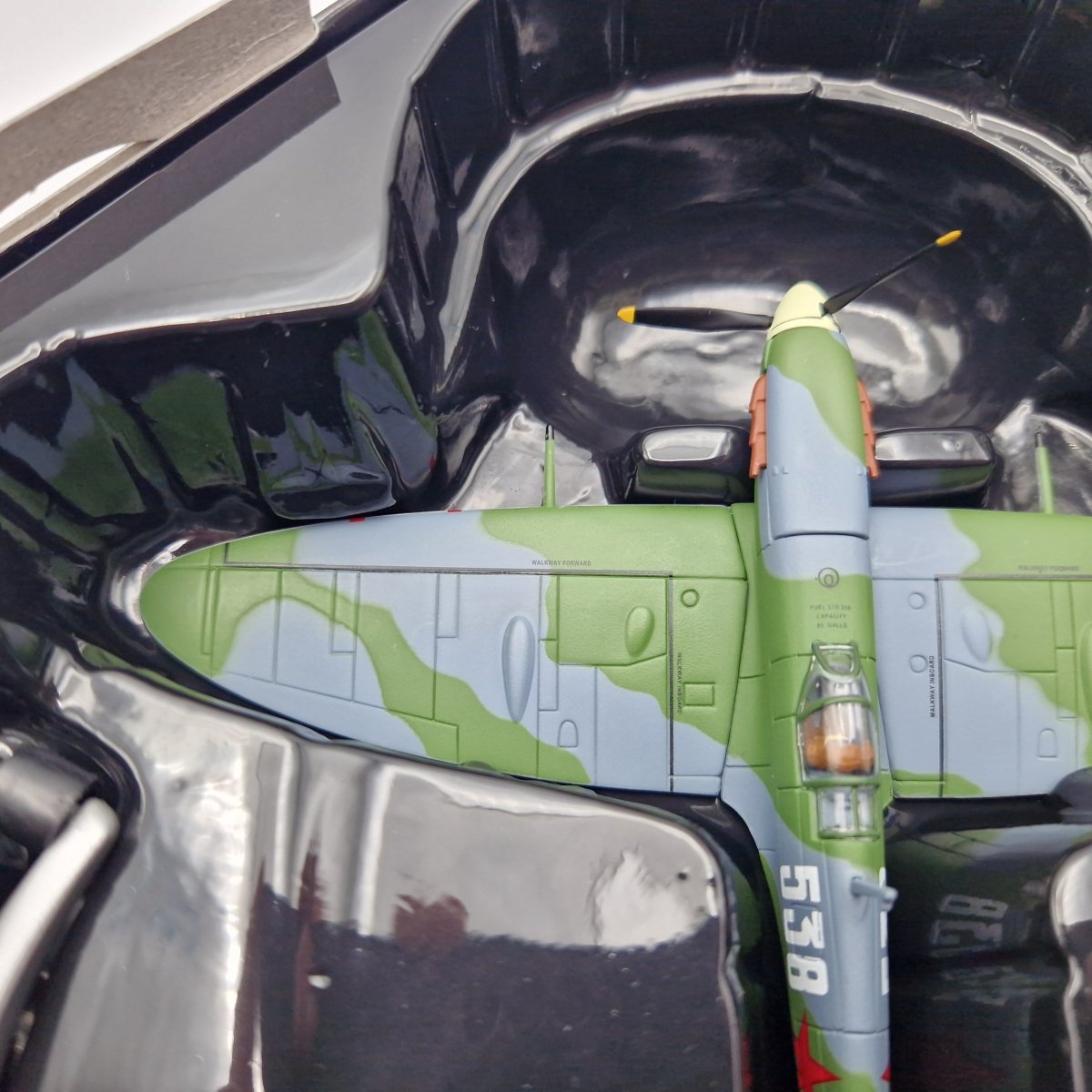 Corgi Aviation Archive 1:72 Spitfire MkVB, Russian AF, USSR AA31927 - Corgi