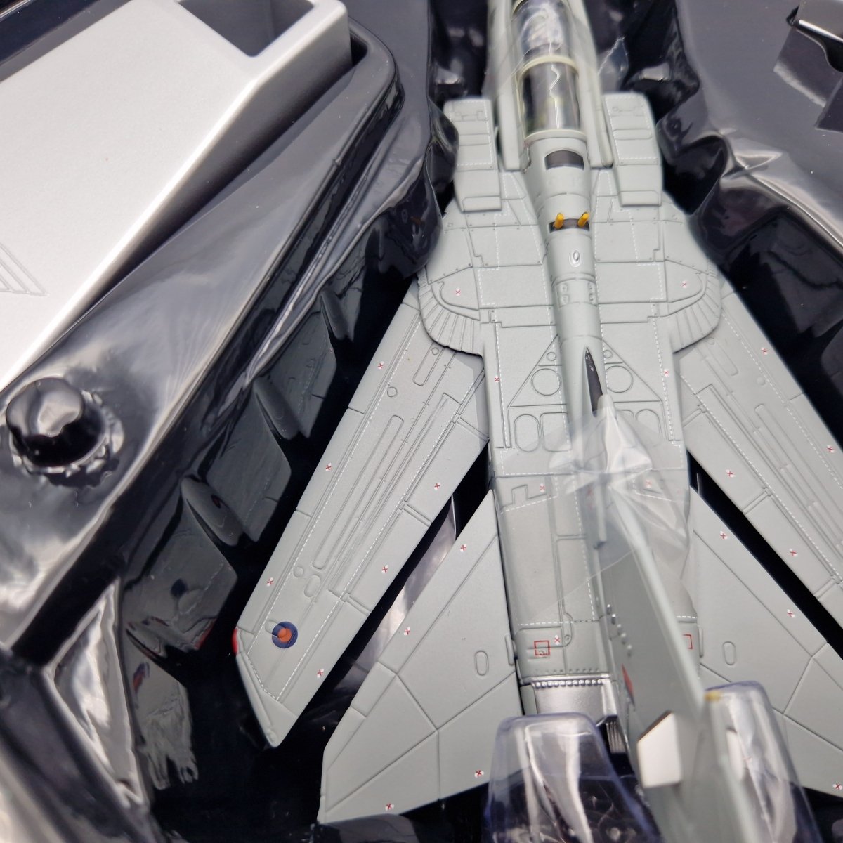 Corgi Aviation Archive 1:72 Tornado GR4 'Operation Ellamy' Libya AA33616 - Corgi